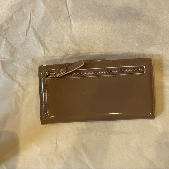 Kate Spade Wallet - Picture 2 of 5